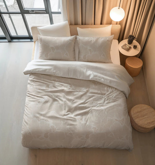 Lenjerie de pat premium, Sleeptime Pure Ginkgo Whisper Sand/Gray 200 x 200/220 cm, 100% Bumbac, 2 Fete de Perna, Anti-alergic