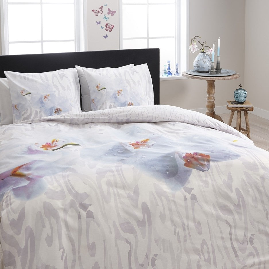 Set Lenjerie, Sleeptime Orchid White, Microfibra 100%, 200x200/220 cm, Digital Print, 2 Fete Perna 60x70 cm, Anti Alergic