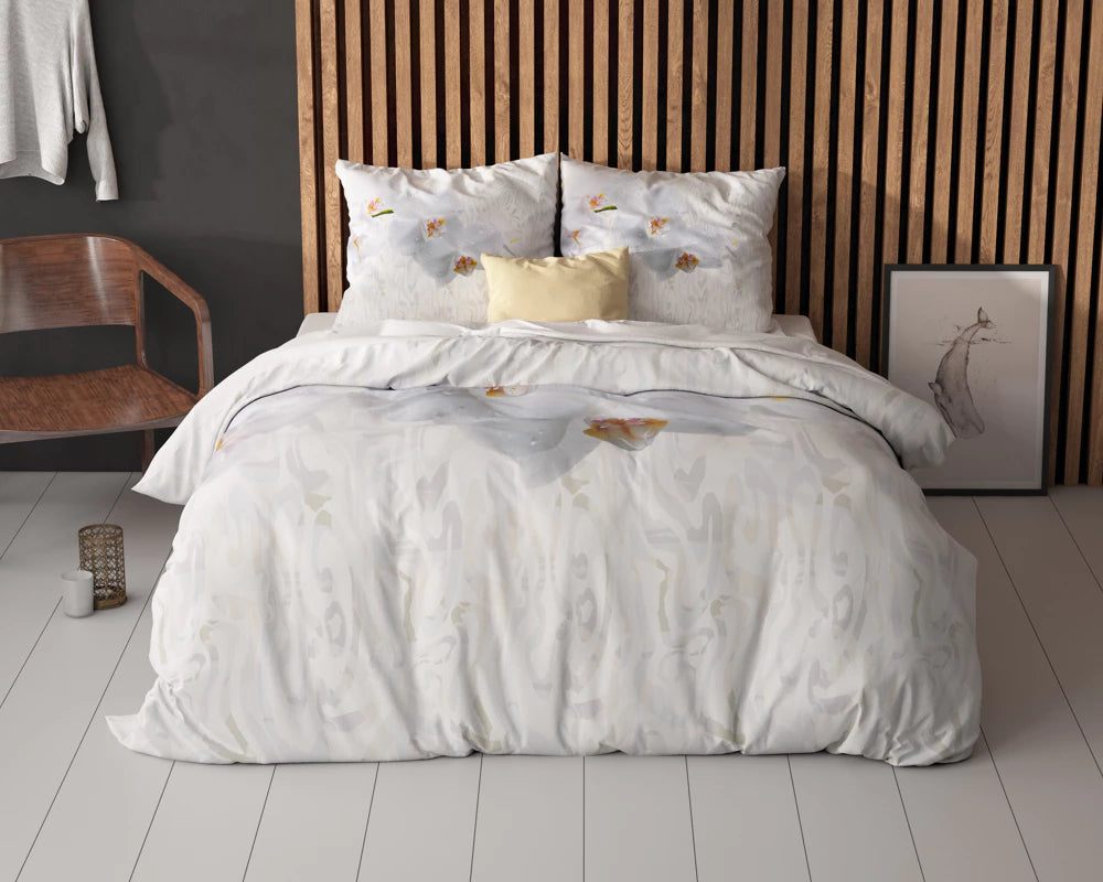 Set Lenjerie, Sleeptime Orchid White, Microfibra 100%, 200x200/220 cm, Digital Print, 2 Fete Perna 60x70 cm, Anti Alergic